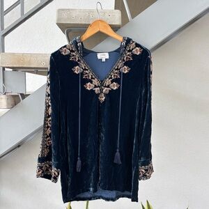 Johnny Was Embroidered Floral Velvet Emi Blouse Size M